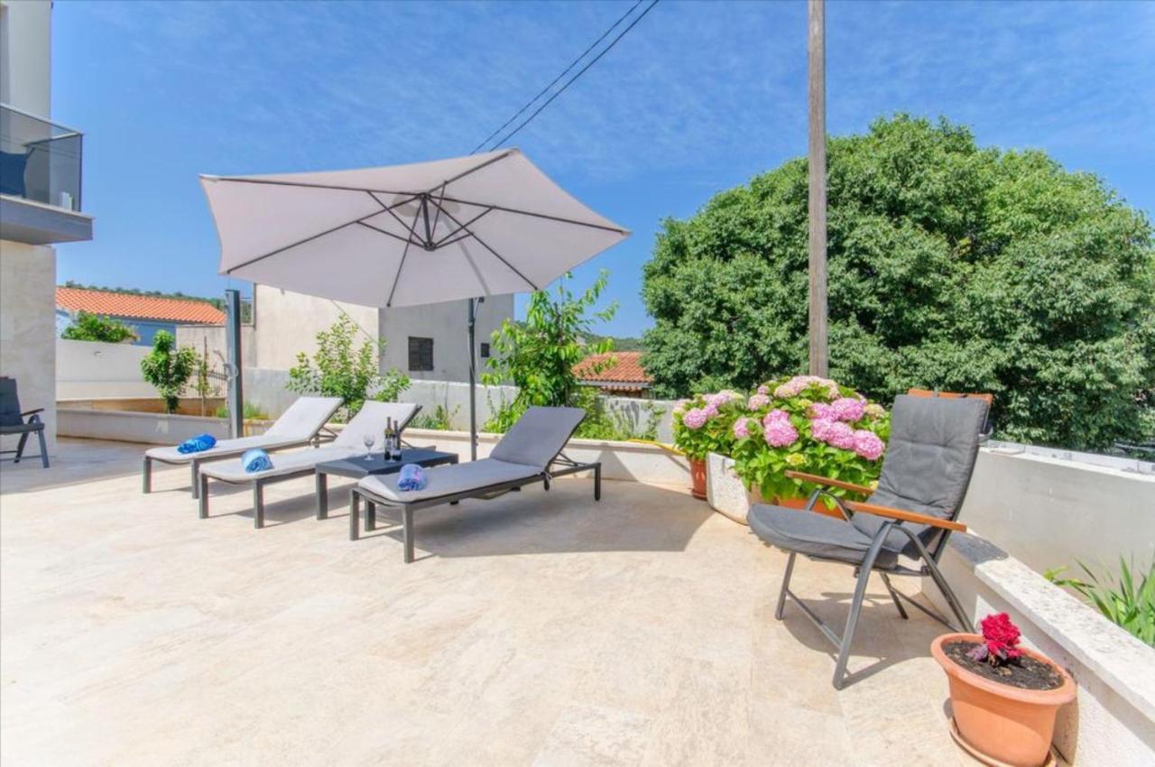 Villa LA Veliki Drvenik Esterno foto